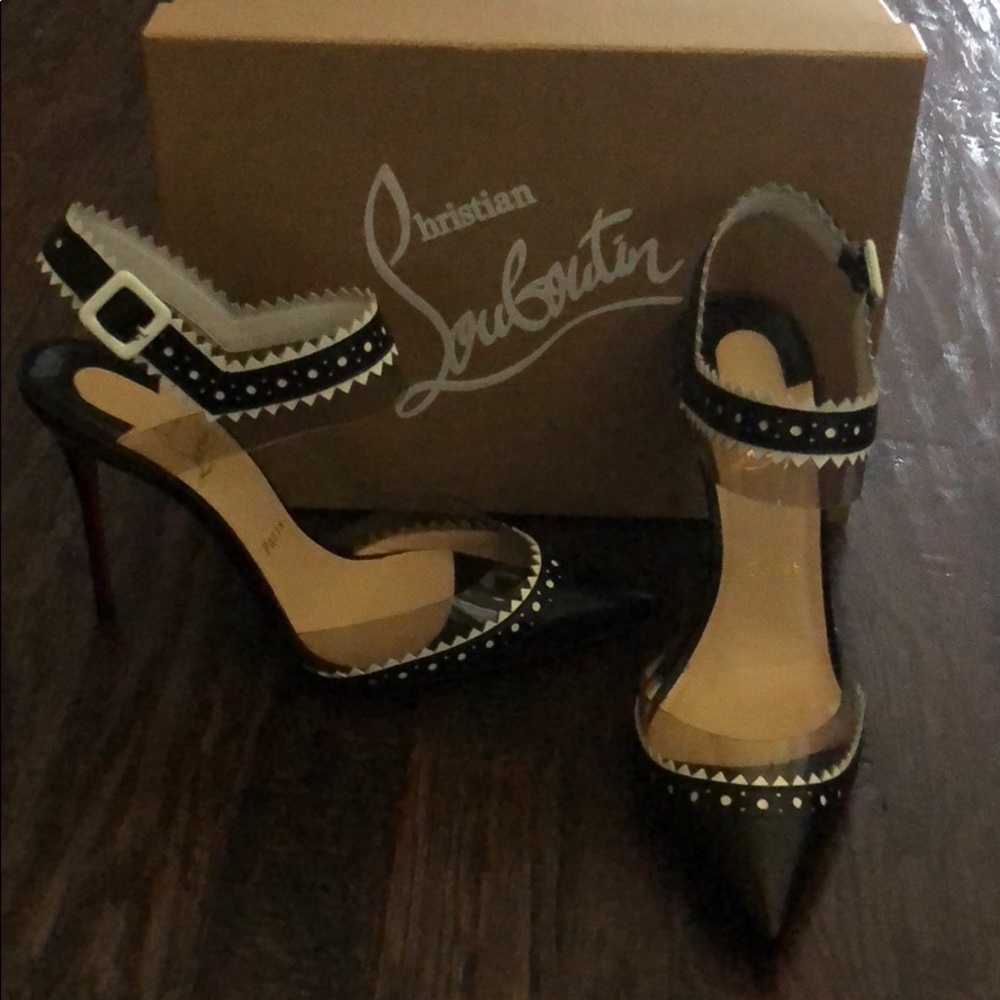 Christian Louboutin Chouette Sz 40 (runs small)